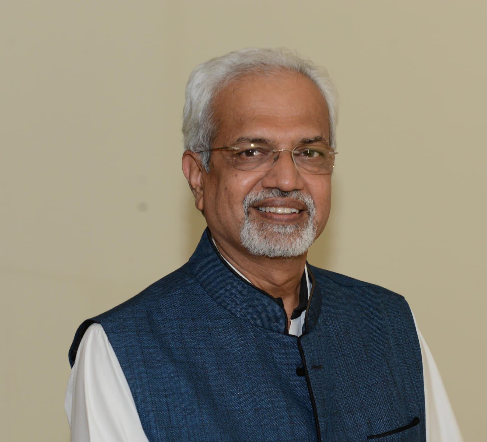 Dr. Vishwas Mahajan, Co-Founder of Artitude